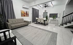 Rumah Melati By Impian Homestay Klia-Salak Tinggi-Nilai
