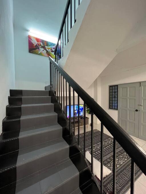 Rumah Melati By Impian Homestay Klia-Salak Tinggi-Nilai Sepang Luaran gambar