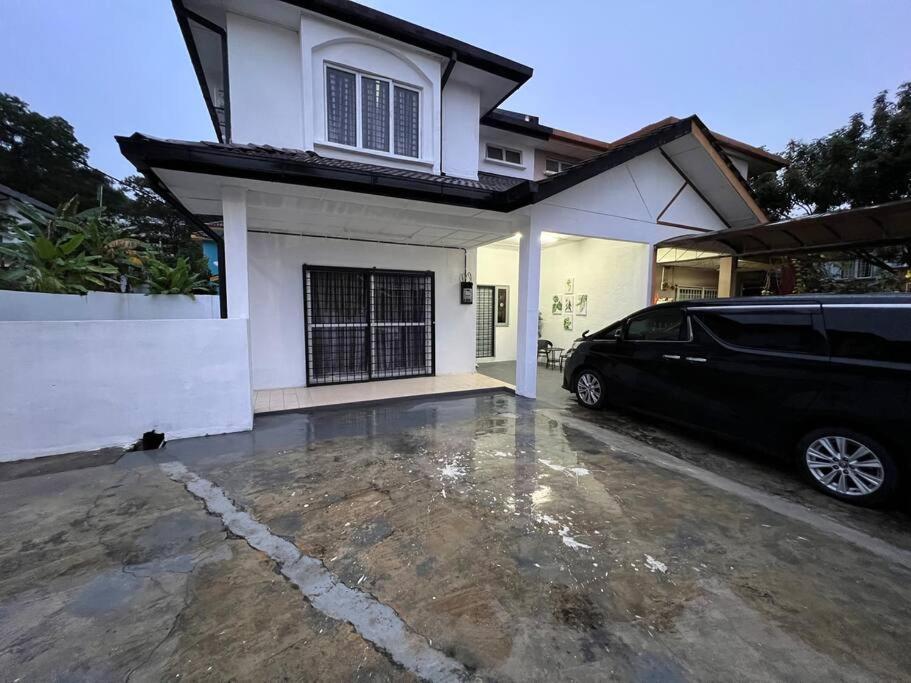 Rumah Melati By Impian Homestay Klia-Salak Tinggi-Nilai Sepang Luaran gambar